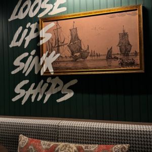 loose lips sink ships… but they also get you paid 🤫

telling your friends about VERVE won’t ruin any secrets, but will land you and a friend $500 gift cards when they sign a lease!

don’t keep the best student living in town to yourself. tag a friend who needs a place for the next semester! 👇🏻

#verve #columbiasc #uofsc #studenthousing #universityofsouthcarolina
