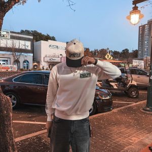 this one’s for the future residents 🙂‍↕️

referral special just dropped… $250 for every friend you refer to sign at VEVRE 👀