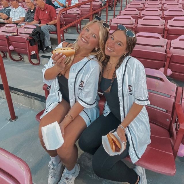 views from VERVE ⚾️🌭

having Founder’s Park in your backyard >>